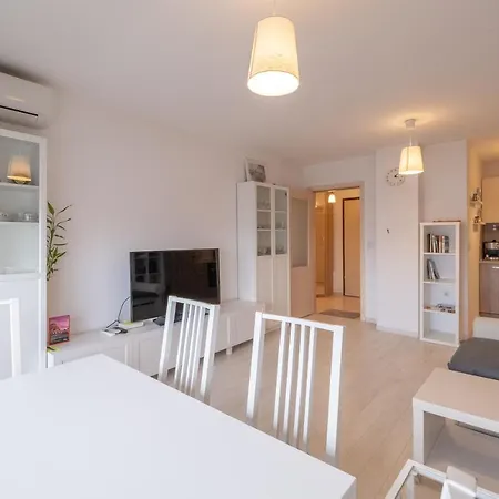 Sunny 1- Bdr In Banishora District Sofia